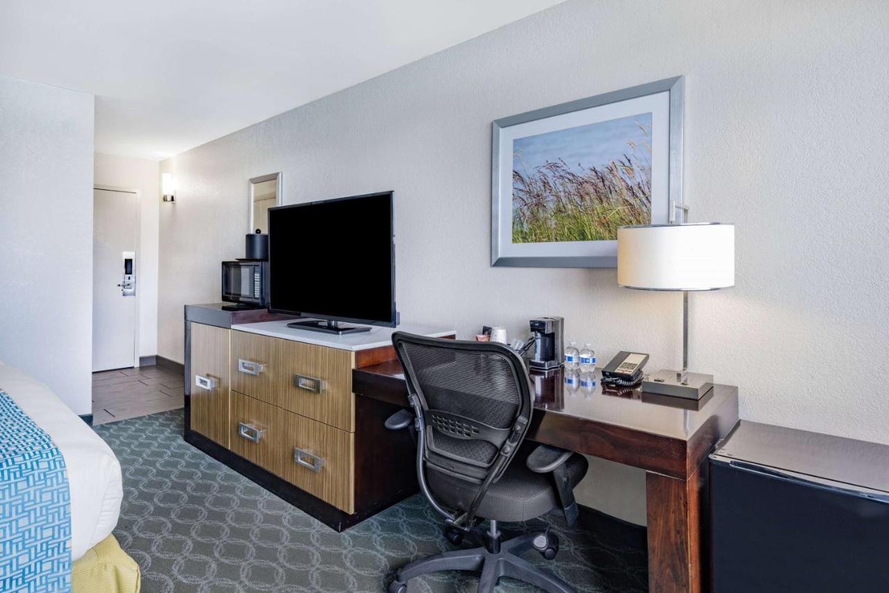 Wyndham Garden Kenosha Harborside Hotel Luaran gambar