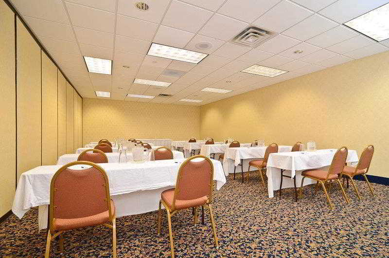 Wyndham Garden Kenosha Harborside Hotel Luaran gambar
